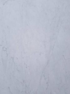 Bianco Carrara Ombra Honed